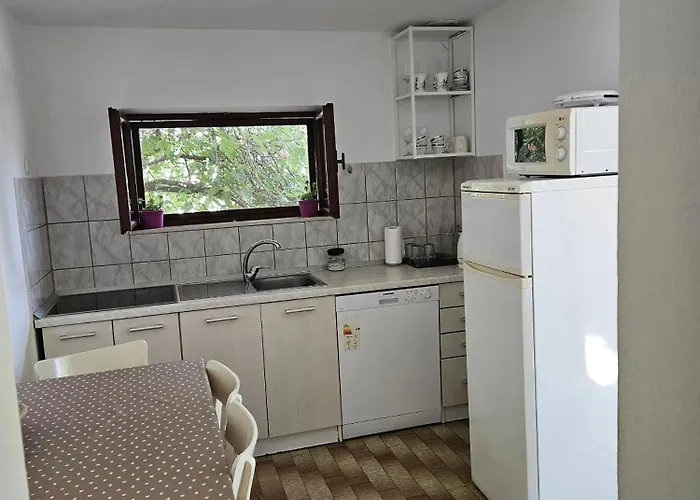 Apartament By The Sea Businci, Ciovo - 1081 *